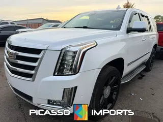 2017 CADILLAC Escalade Luxury