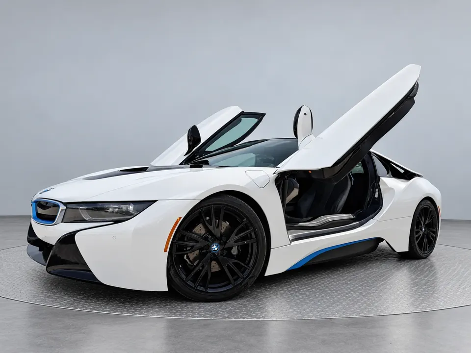 2015 BMW i8 2dr Cpe, White, foto 1 en Picasso Imports Westfield, Indiana